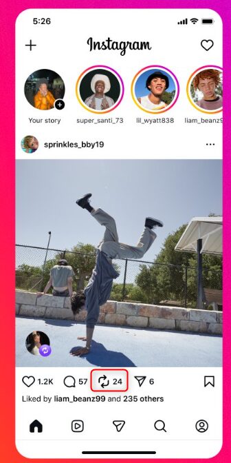 インスタの矢印のマーク